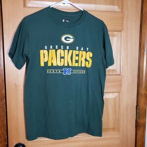NFL team appreal packers t-shirt size sm